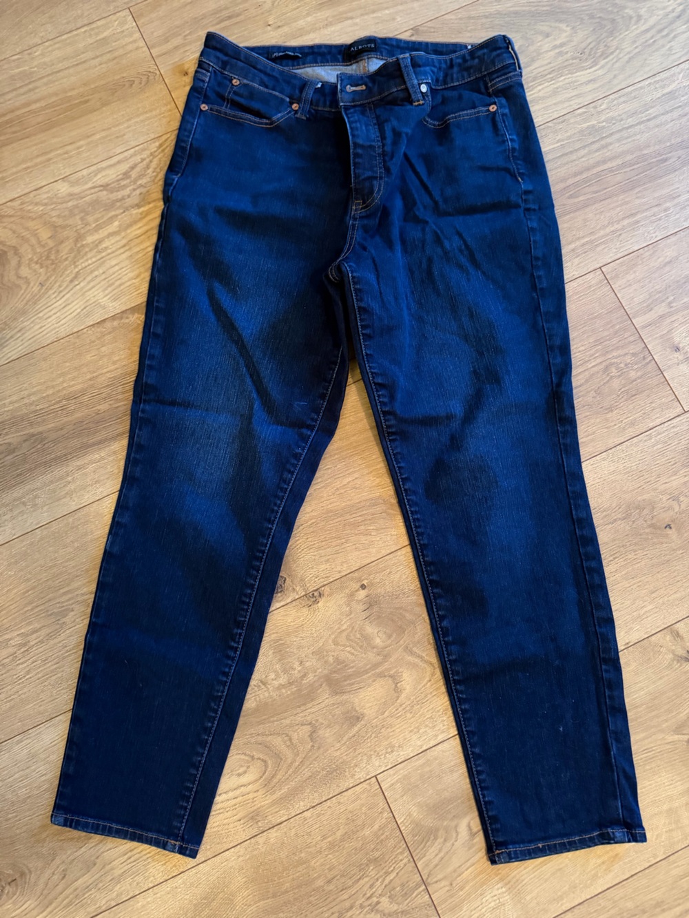 Talbots Women's Skinny Jeans in Dark Blue